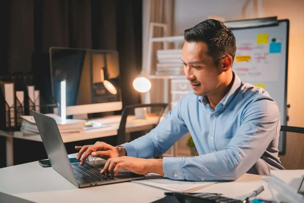 Explosion du B2B: Découvrez comment les nouvelles régulations bouleversent l’emailing !