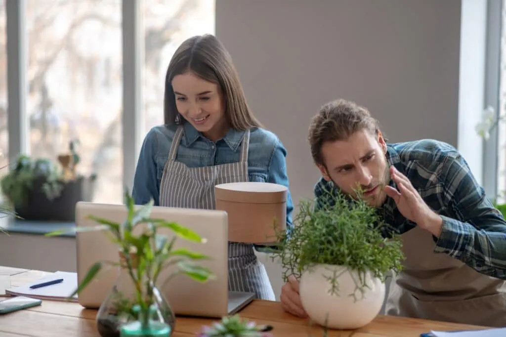 Shopify ou Dropizi en 2024 : La décision cruciale pour votre succès en dropshipping, découvrez quelle solution choisir !