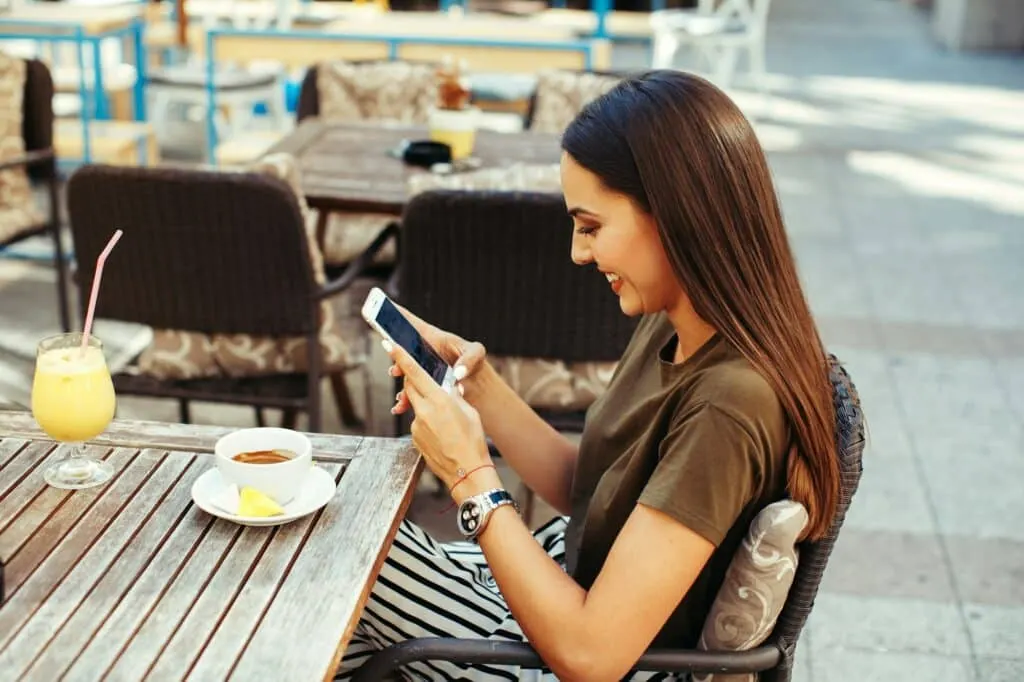 Gagner de l’argent avec les réseaux sociaux : techniques et astuces sur Waxoo.fr