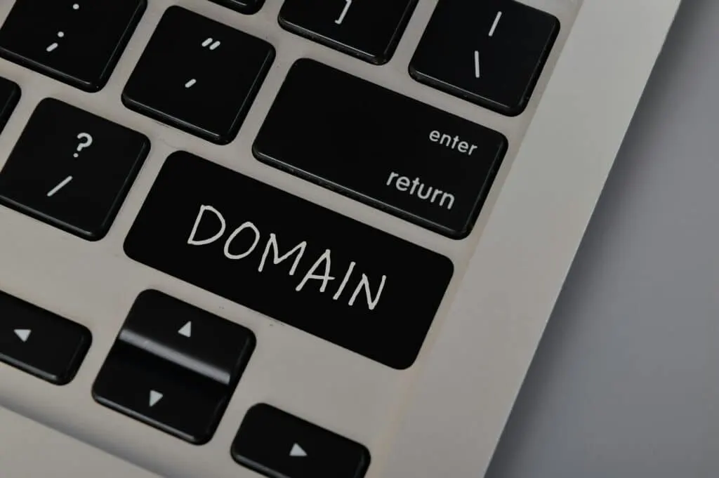 Optimisez votre nom de domaine avec Name.com